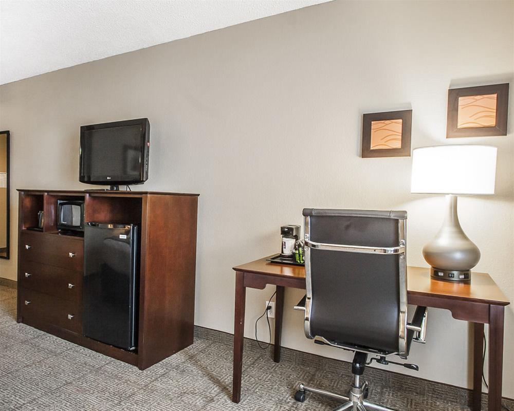 Comfort Inn Us Hwy 80 Demopolis Екстериор снимка